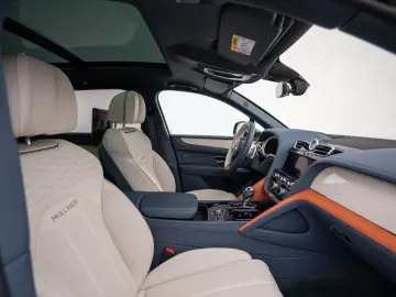 BENTLEY Bentayga EWB Mulliner V8