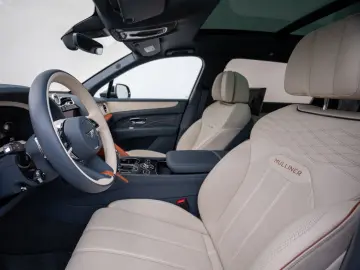 BENTLEY Bentayga EWB Mulliner V8