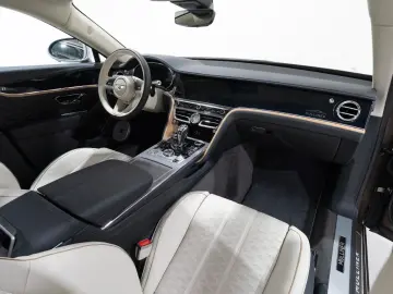 BENTLEY Flying Spur Mulliner