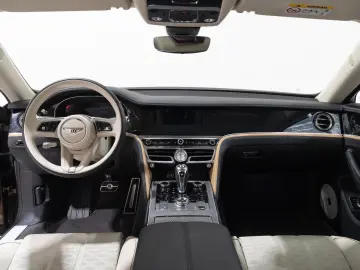 BENTLEY Flying Spur Mulliner