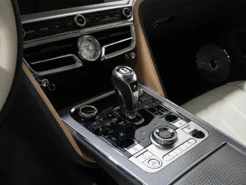 BENTLEY Flying Spur Mulliner