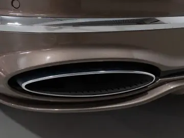 BENTLEY Flying Spur Mulliner