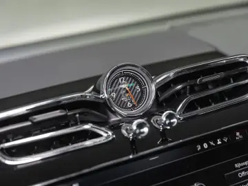 BENTLEY Bentayga S V8  Touring Spec NAIM Comfort Seats