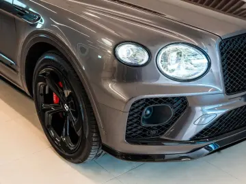 BENTLEY Bentayga 3.0 Hybrid S 4WD Autom.