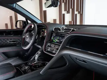 BENTLEY Bentayga 3.0 Hybrid S 4WD Autom.