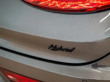 BENTLEY Bentayga 3.0 Hybrid S 4WD Autom.