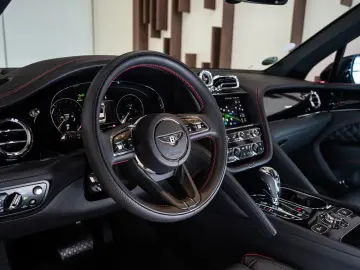 BENTLEY Bentayga 3.0 Hybrid S 4WD Autom.