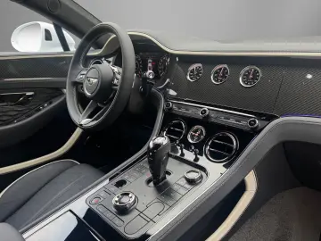 BENTLEY Continental GT SPEED V8 HYBRID First Edition