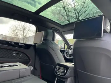 BENTLEY Bentayga V8 S 4WD  AHK PANO NAIM MULLINER 1hd DE