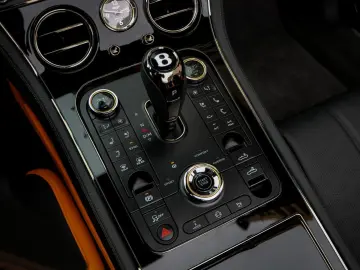 BENTLEY GTC Speed V8 4.0 PHEV 782hp