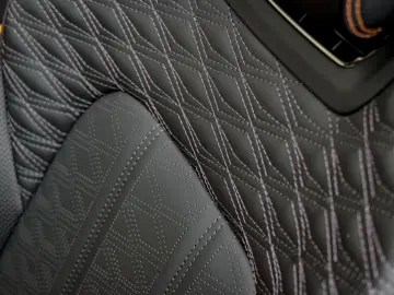 BENTLEY GTC Speed V8 4.0 PHEV 782hp