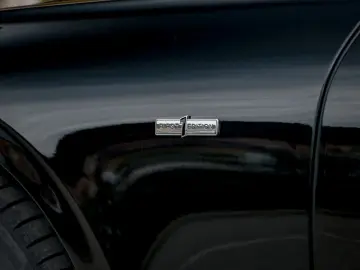 BENTLEY GTC Speed V8 4.0 PHEV 782hp