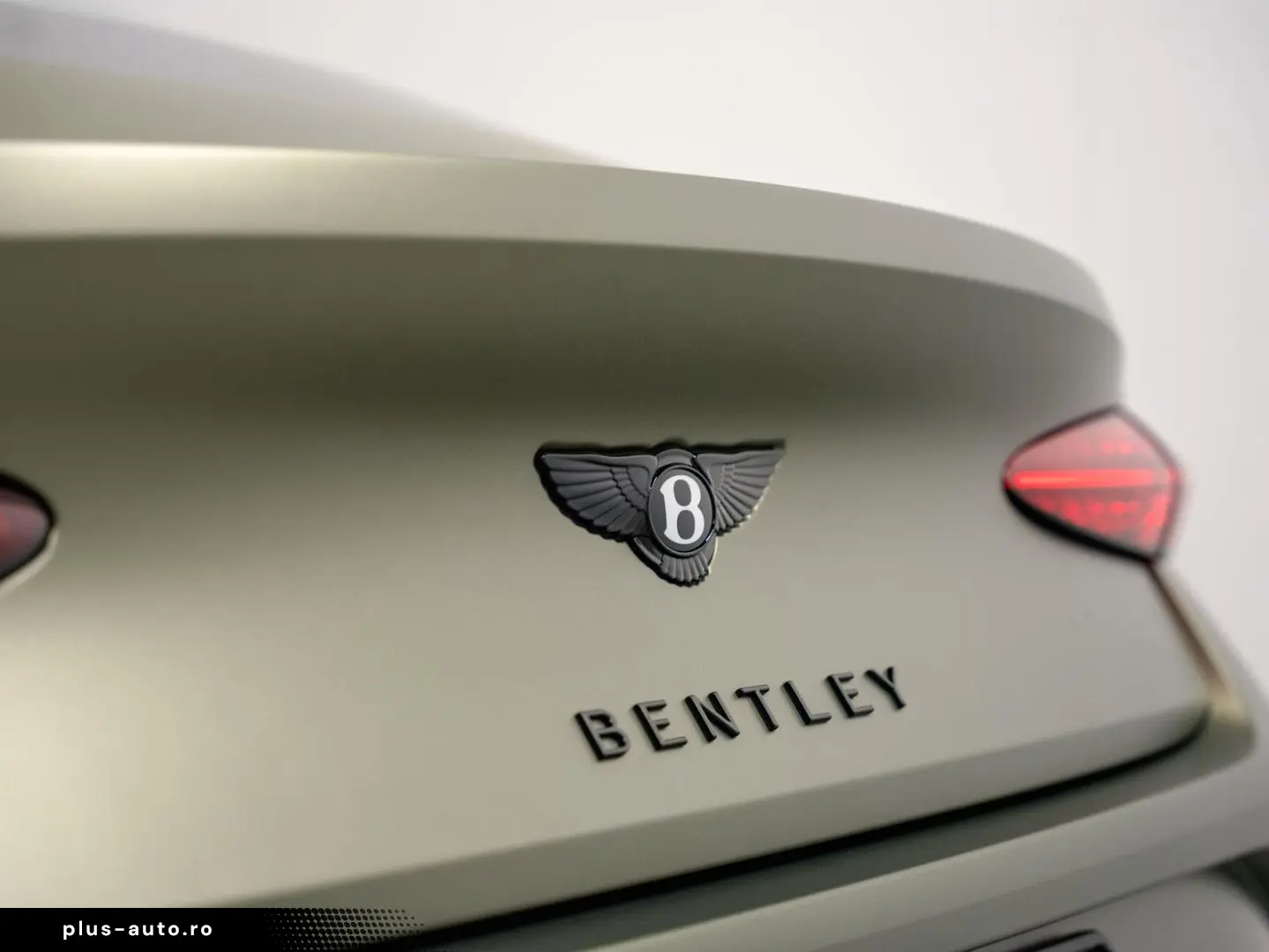 BENTLEY Continental GT 4.0 V8 Hybrid  TOURING SPECIFICAT