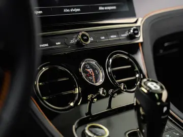 BENTLEY Continental GT 4.0 V8 Hybrid  TOURING SPECIFICAT