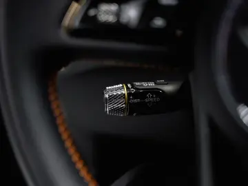 BENTLEY Continental GT 4.0 V8 Hybrid  TOURING SPECIFICAT