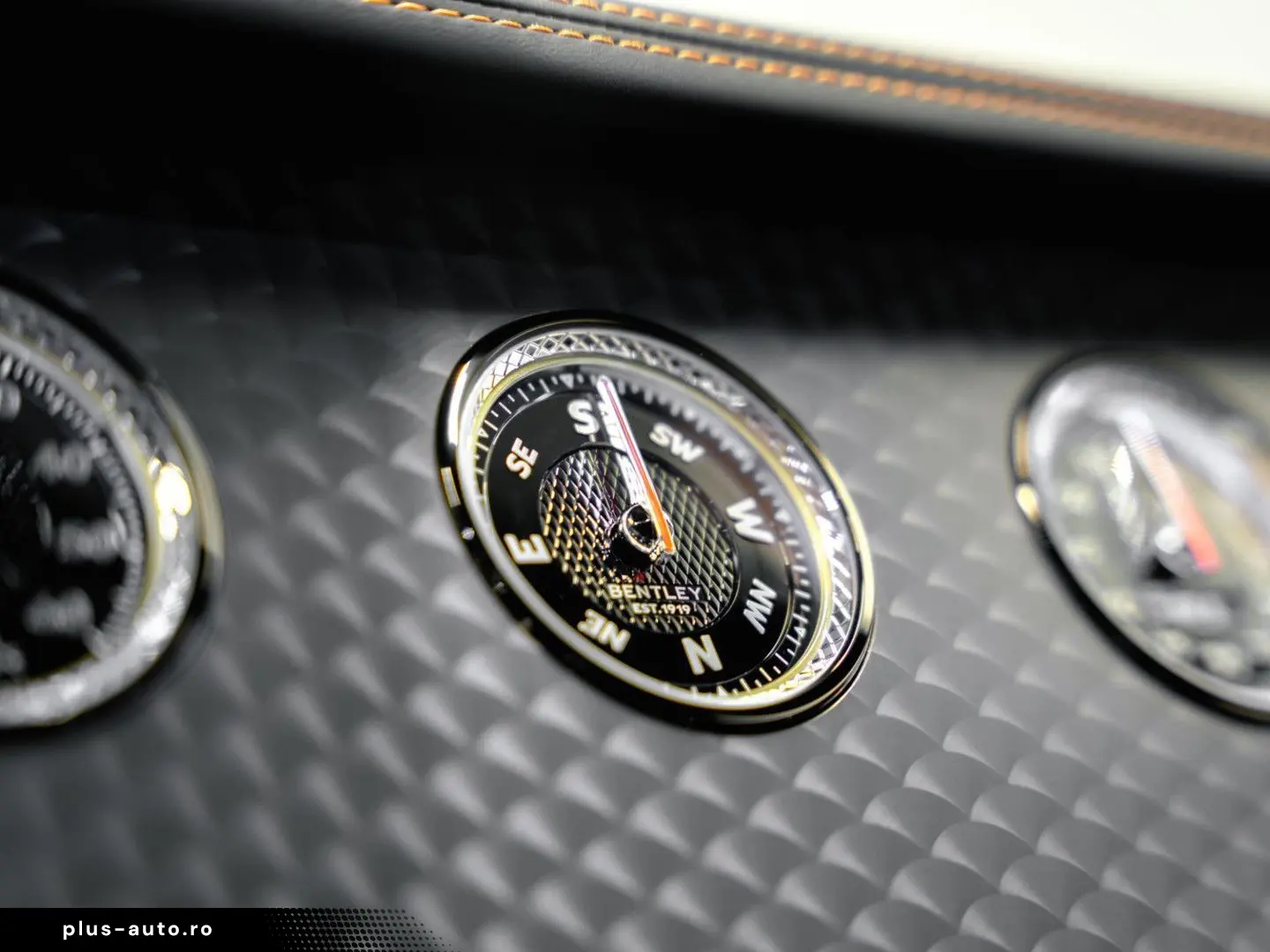 BENTLEY Continental GT 4.0 V8 Hybrid  TOURING SPECIFICAT