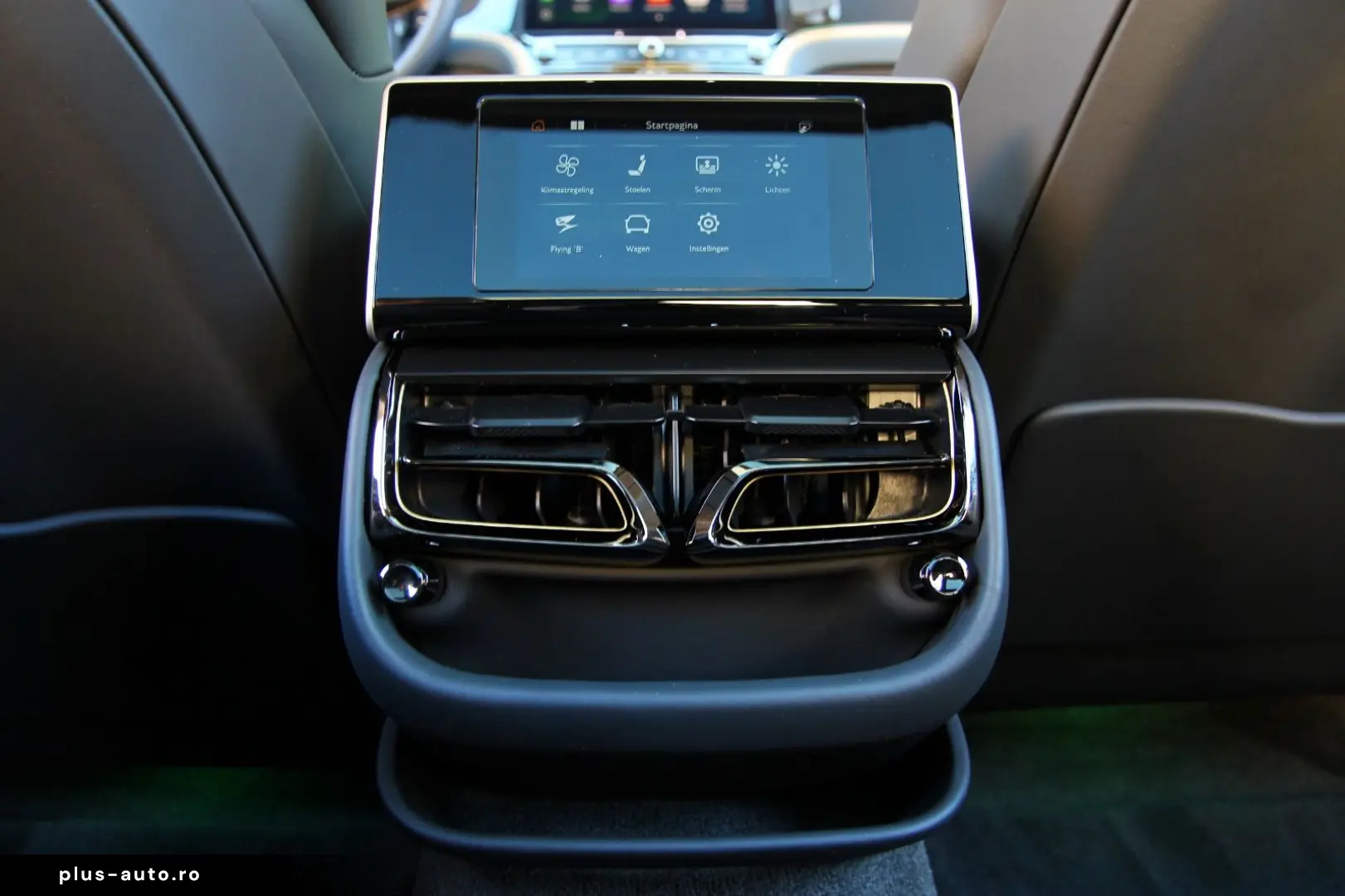 BENTLEY Flying Spur Speed hybrid  Green   Rotating  Naim