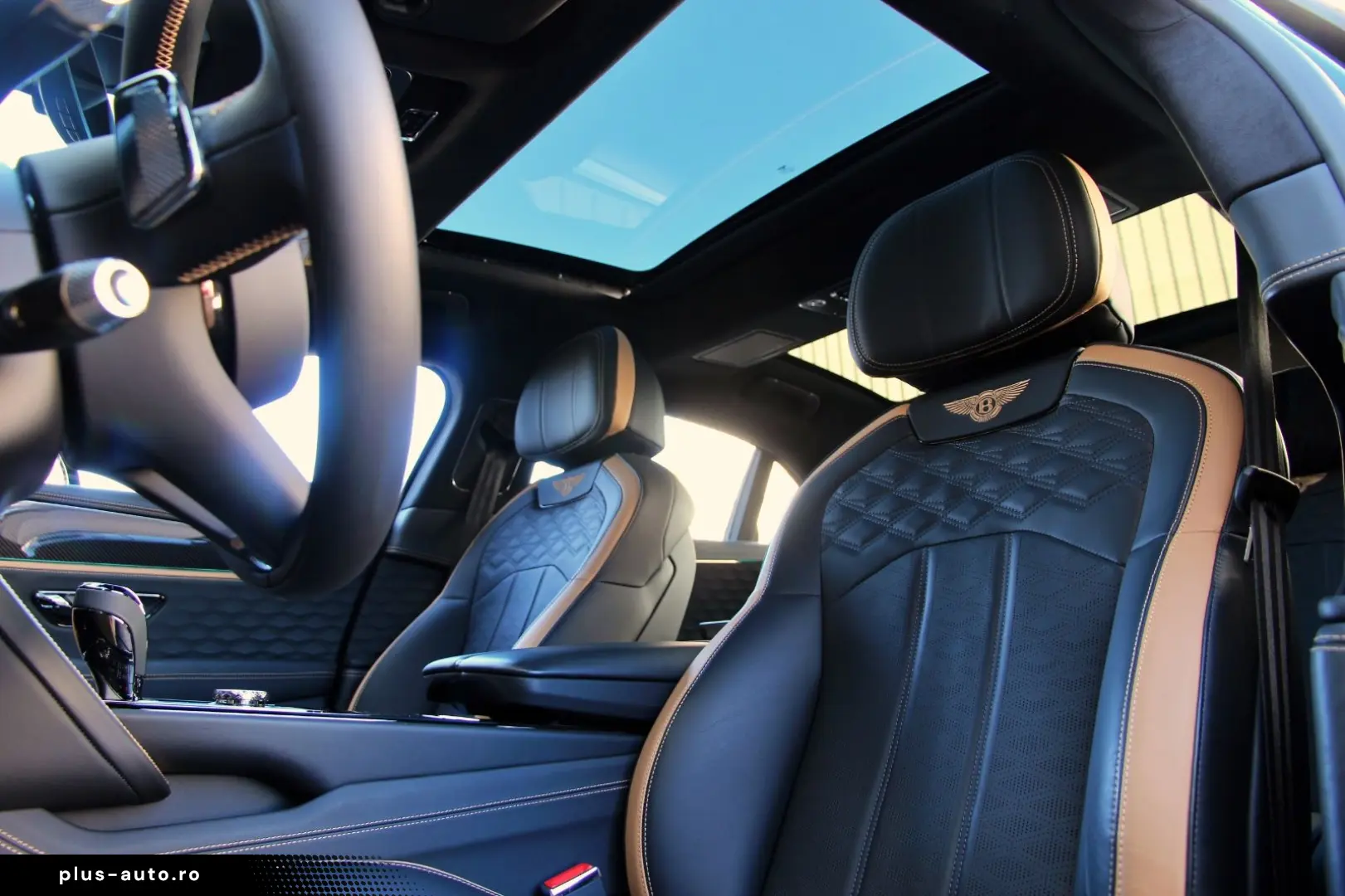 BENTLEY Flying Spur Speed hybrid  Green   Rotating  Naim