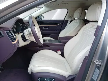 BENTLEY Flying Spur Mulliner Spec