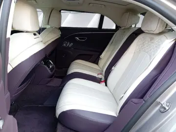 BENTLEY Flying Spur Mulliner Spec