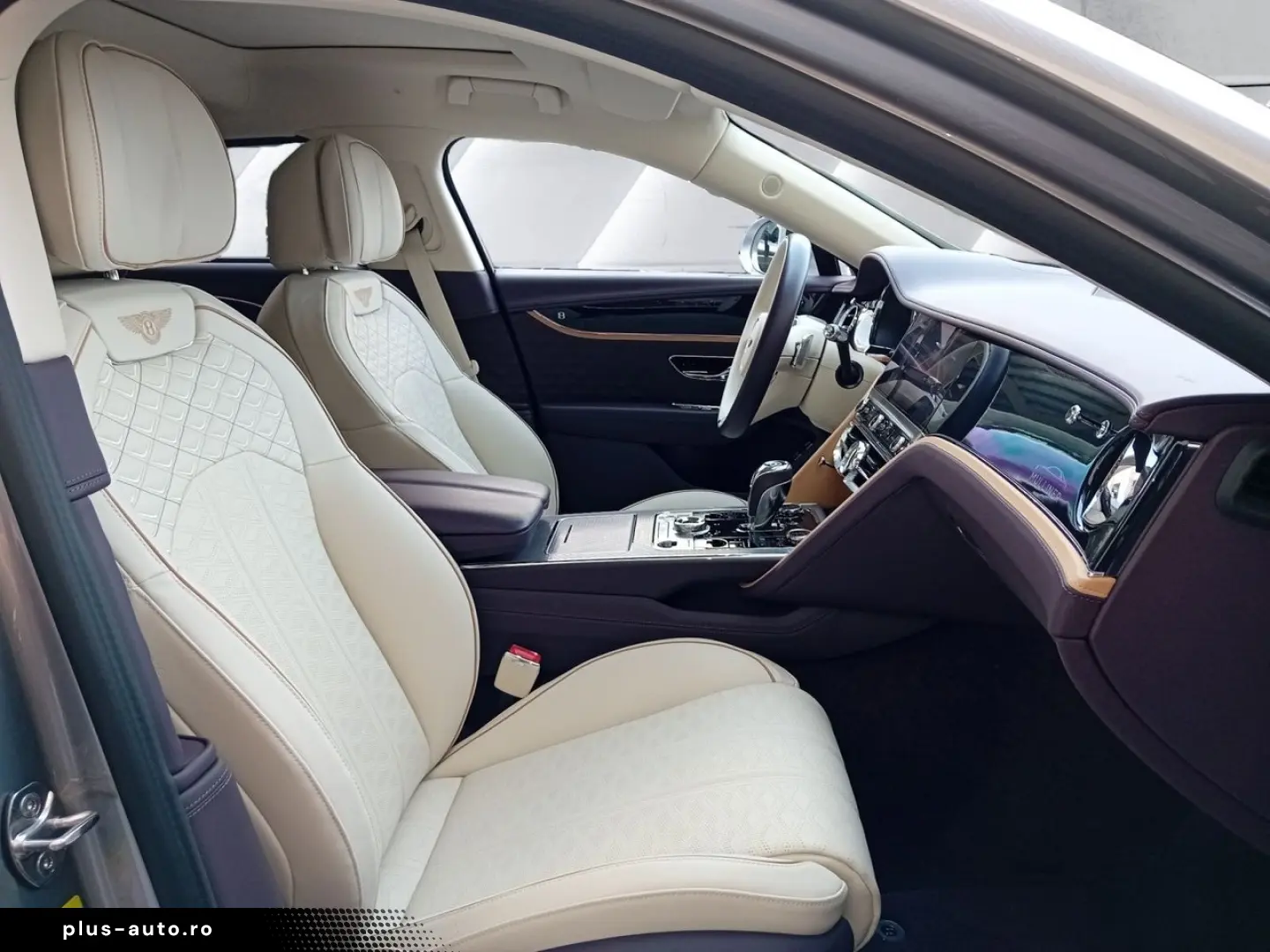 BENTLEY Flying Spur Mulliner Spec