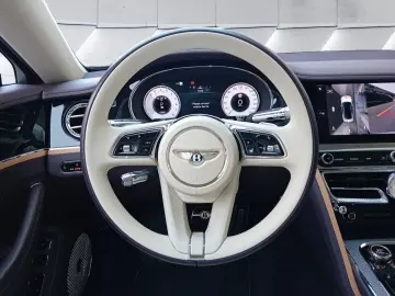 BENTLEY Flying Spur Mulliner Spec