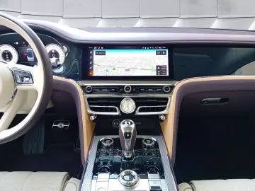 BENTLEY Flying Spur Mulliner Spec