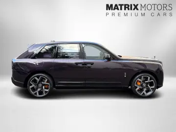 ROLLS ROYCE Cullinan Black Badge Series II ShootingStar 23