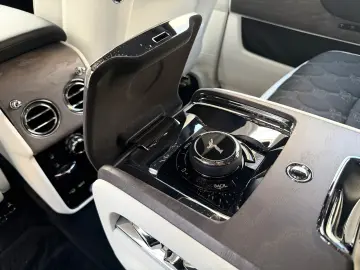 ROLLS ROYCE Cullinan 4 Seats Audio Series II heated&cooled