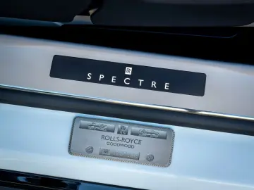 ROLLS ROYCE Spectre  PROVENANCE