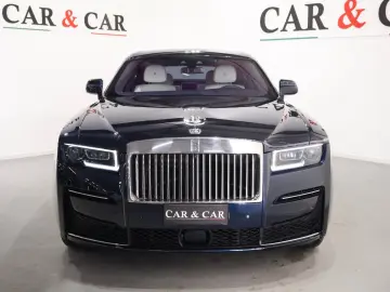 ROLLS ROYCE Ghost -