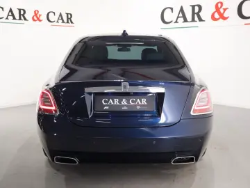 ROLLS ROYCE Ghost -