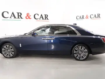 ROLLS ROYCE Ghost -