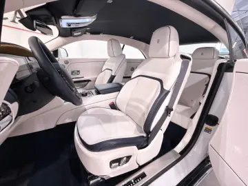 ROLLS ROYCE Ghost -
