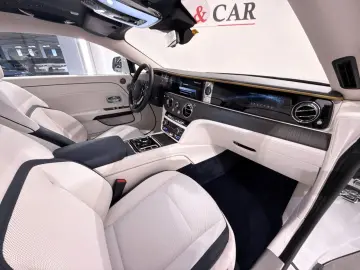ROLLS ROYCE Ghost -