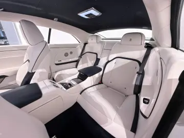 ROLLS ROYCE Ghost -
