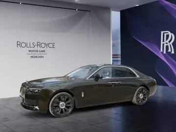 ROLLS ROYCE Ghost  PROVENANCE