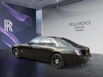 ROLLS ROYCE Ghost  PROVENANCE
