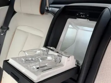 ROLLS ROYCE Ghost  PROVENANCE