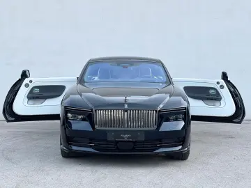 ROLLS ROYCE Spectre Black Badge
