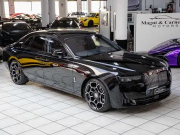 ROLLS ROYCE Ghost Black Badge - Bespoke - Shooting Star