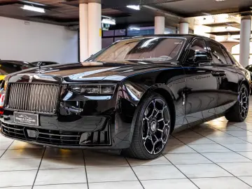 ROLLS ROYCE Ghost Black Badge - Bespoke - Shooting Star