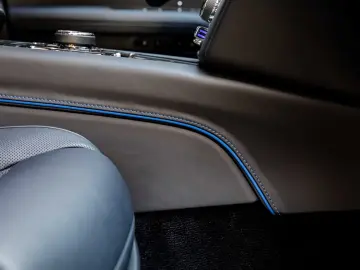ROLLS ROYCE Ghost Black Badge - Bespoke - Shooting Star