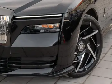 ROLLS ROYCE Spectre Black Badge