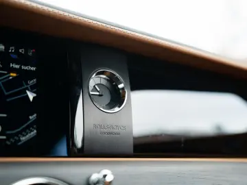 ROLLS ROYCE Spectre #Provenance