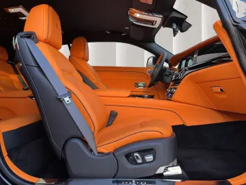 ROLLS ROYCE Spectre Bespoke Audio Shooting Star 23  Massage