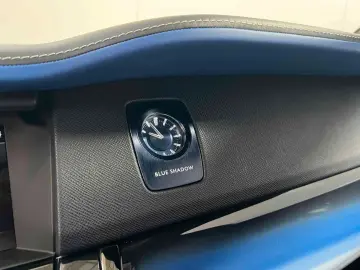 ROLLS ROYCE Cullinan Black Badge