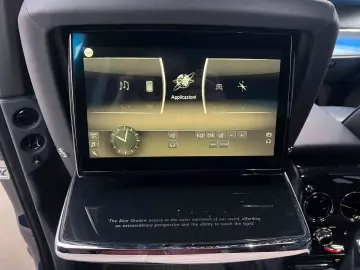 ROLLS ROYCE Cullinan Black Badge