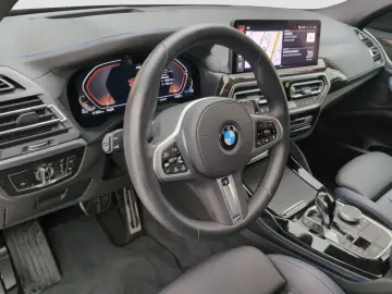 BMW X4 xDrive30d M Sport Standheizung AHK Head-Up