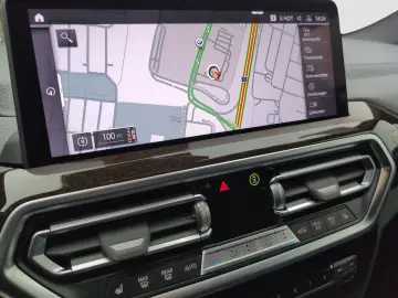BMW X4 xDrive30d M Sport Standheizung AHK Head-Up